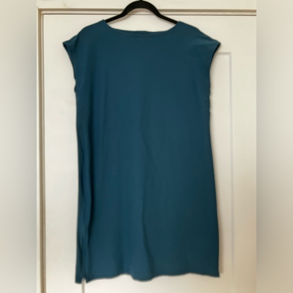 Eileen Fisher Dresses & Skirts - Eileen Fisher short zip side bateau neck dress
